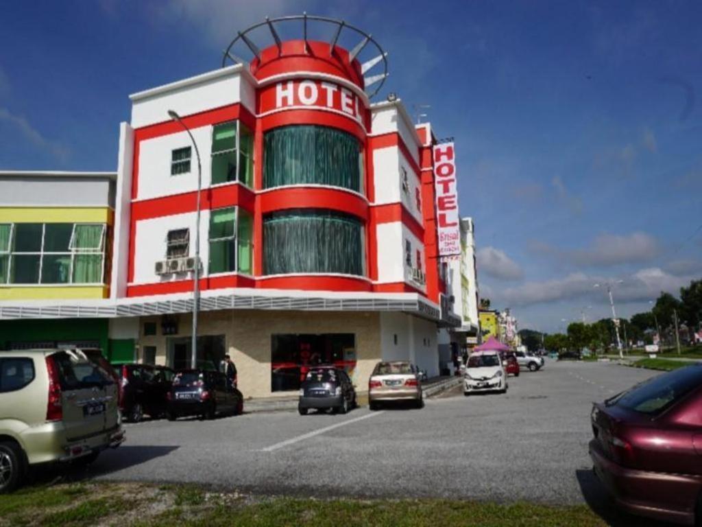 Hotel Kristal Seri Iskandar Exterior foto